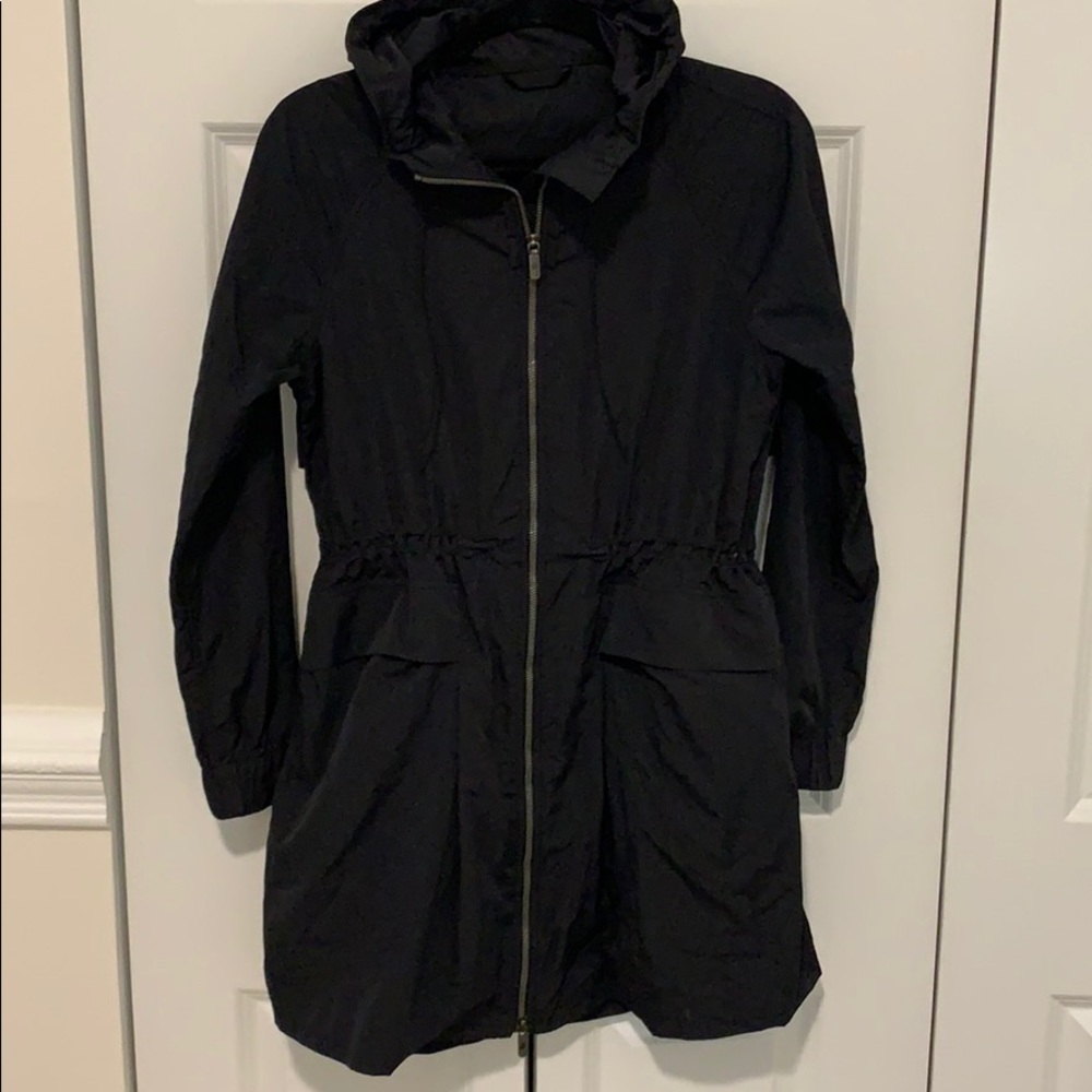 Lululemon Pack & Glyde Jacket. Size 4